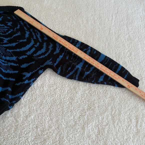 Vintage Tiger face Sweater Unisex L Blue Black Cropped 80s 90s - Picture 6 of 9